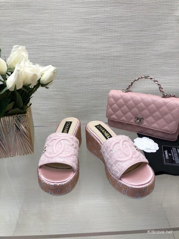 2025 Women Chanel Pink Tweed Platform Slippers LY00320
