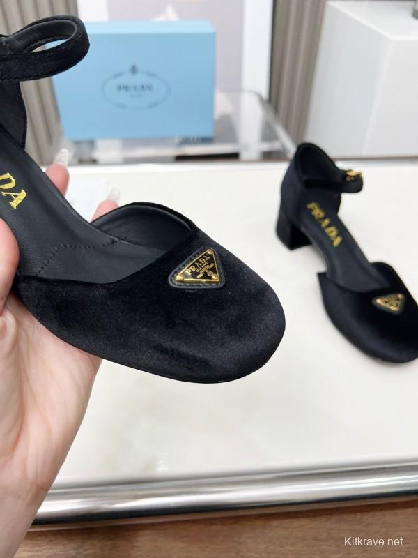 2025 Women Prada Black Velvet Mary Jane Block Heel KFY00270