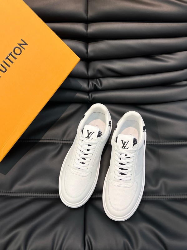 2024 Men Louis Vuitton White Leather Mesh Sneakers MJ00400