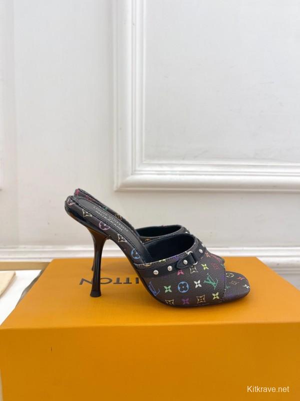 2025 Women Louis Vuitton Multicolor Leather Slippers KFY00290