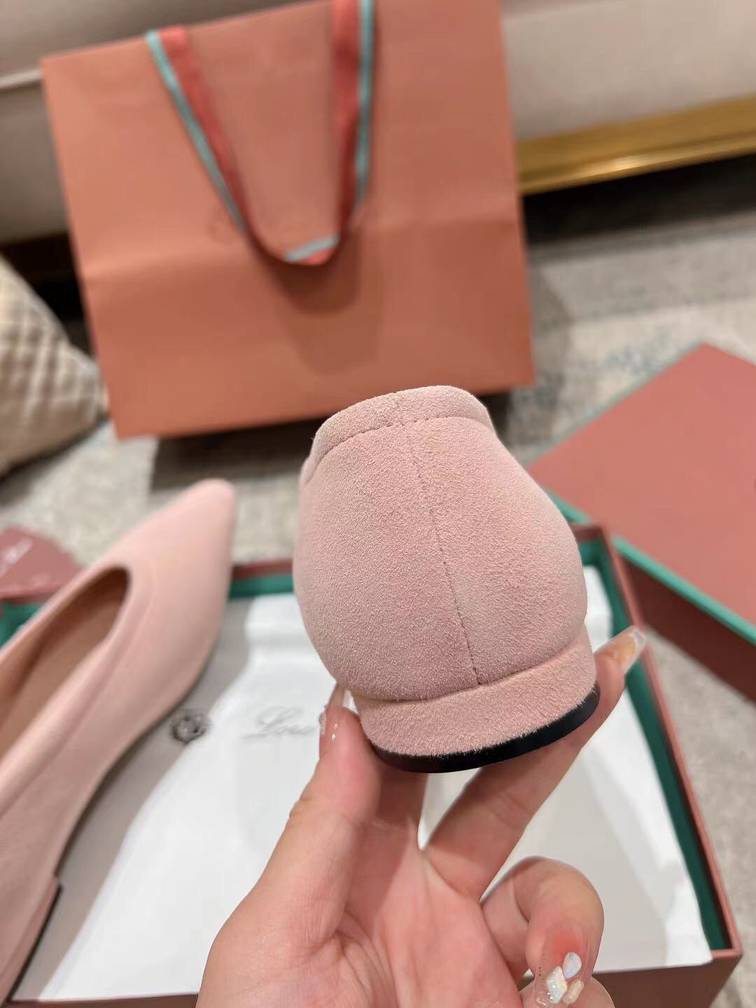 2025 Women LP Pink Suede Ballet Flats LY00300