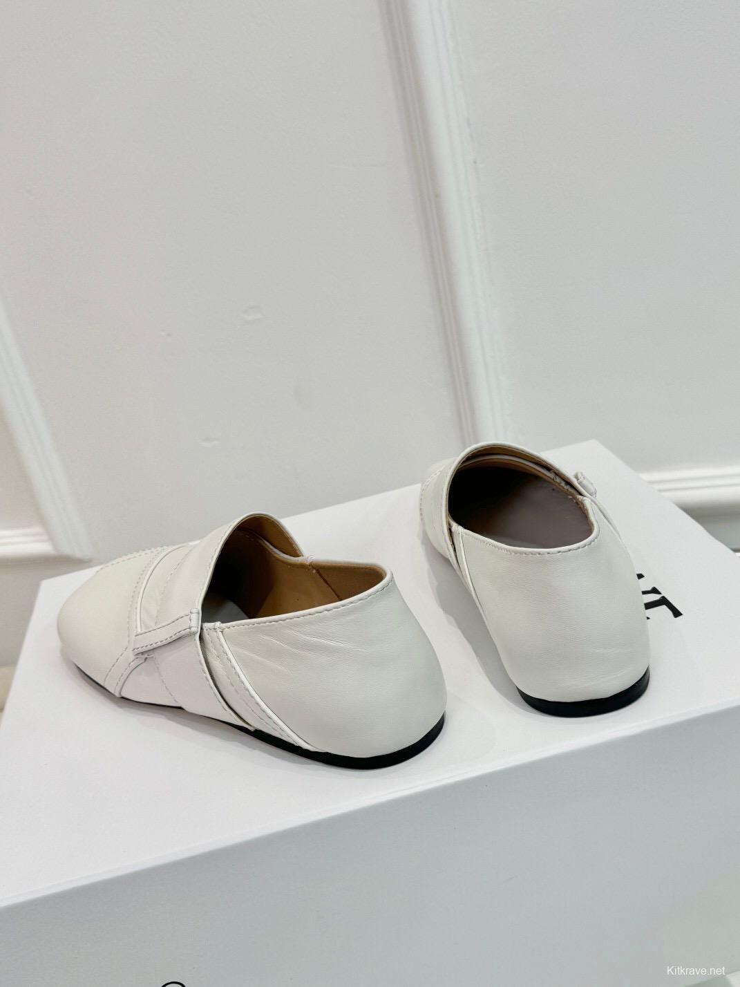 2025 Women Loewe White Leather Loafers LY00291