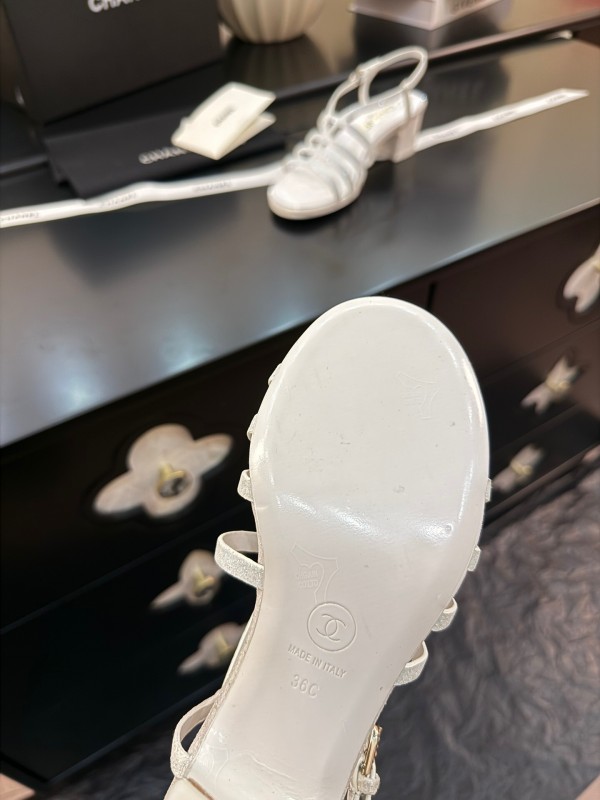 2025 Women Chanel White Leather Sandals