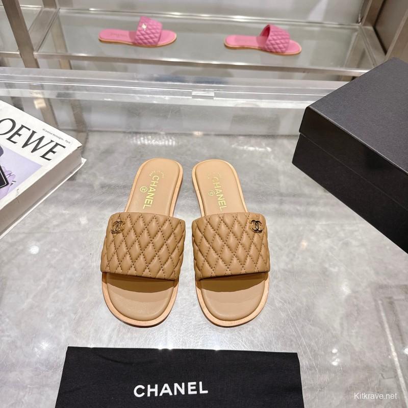 2025 Women Chanel Beige Lambskin Slippers LY00240