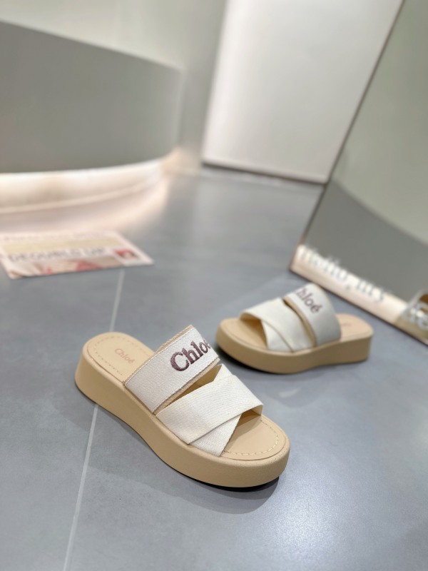 2025 Chloé White Canvas Slippers