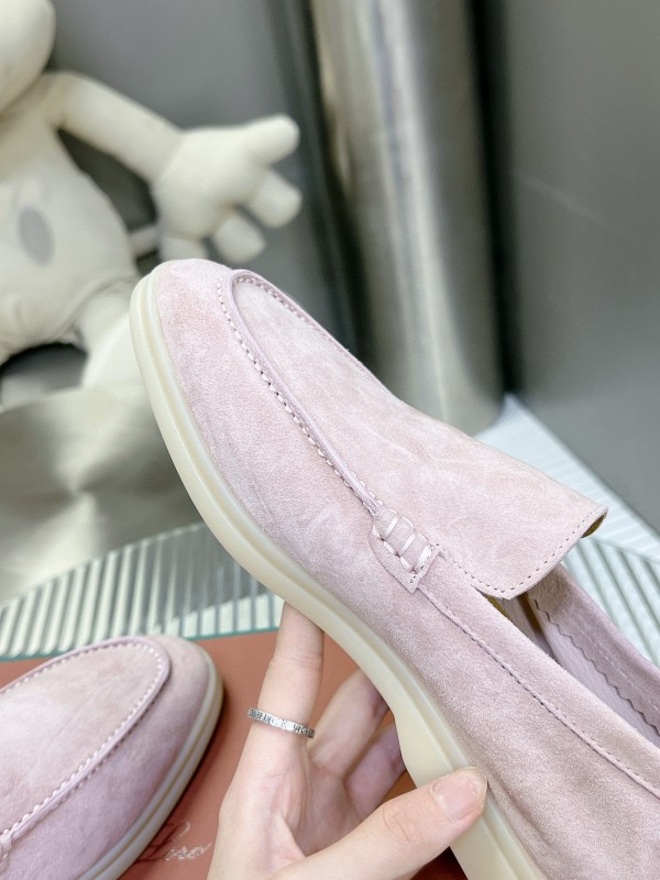 2024 Slippers LP Pink Suede Slip-On MJ00270