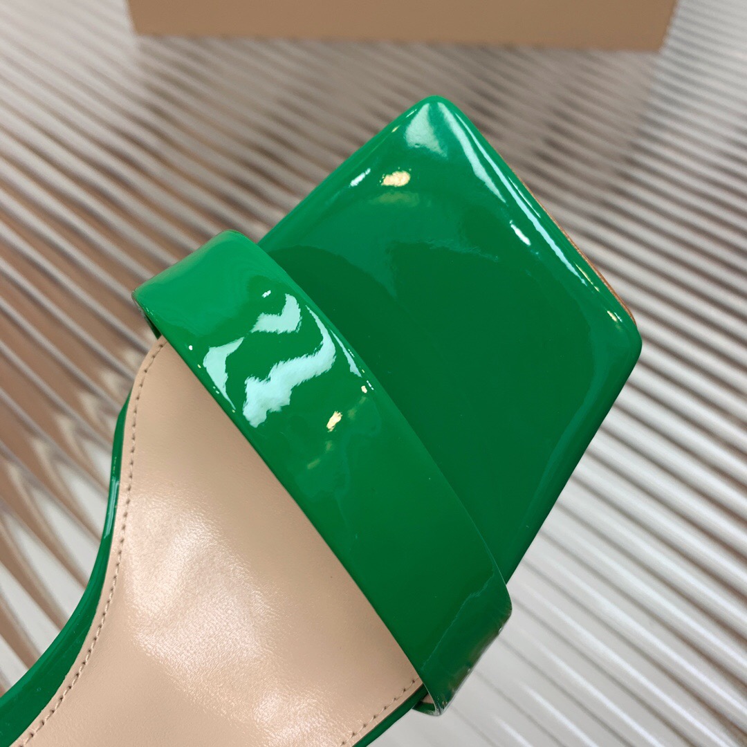 2025 Women Gianvito Rossi Green Patent Leather Sandals