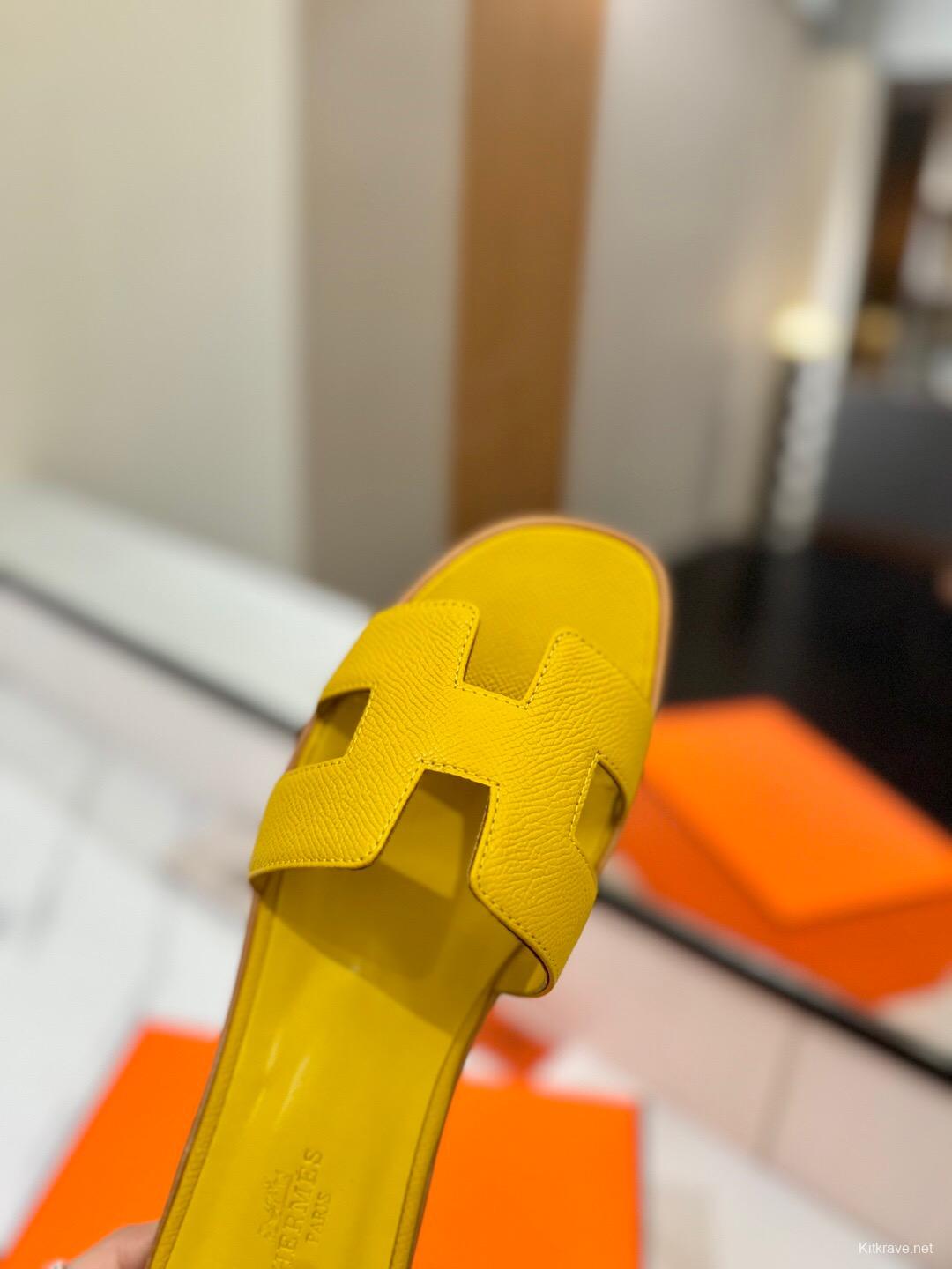 2025 Women Hermès Yellow Leather Slippers