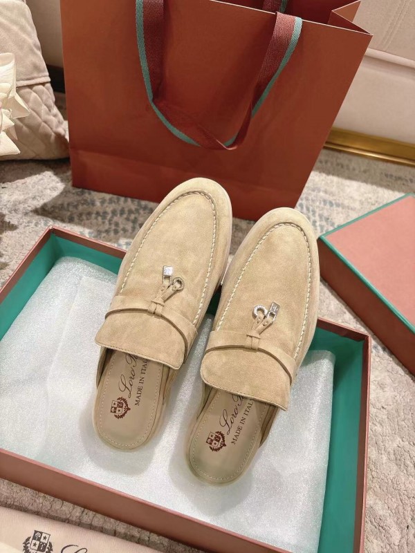 2025 Slippers Loro Piana Beige Suede Slippers