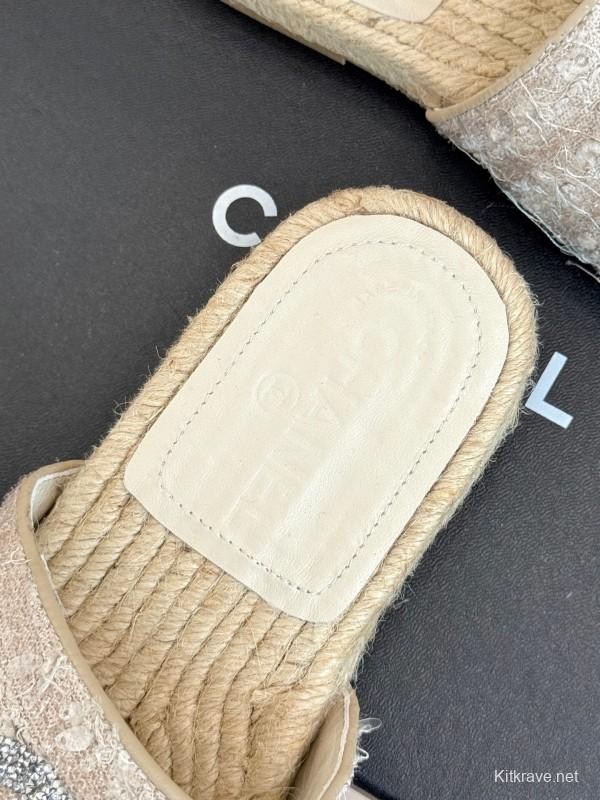 2025/Women Chanel White Lace Espadrille Slides With Sequined CC Logo KFY00240(F)