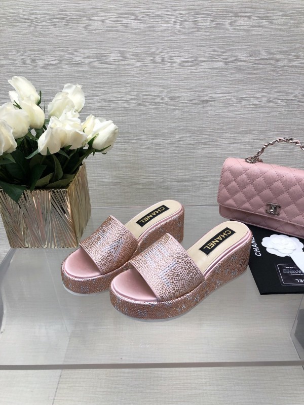 2025 Slippers Chanel Pink Rhinestone Platform Slip-On LY00320
