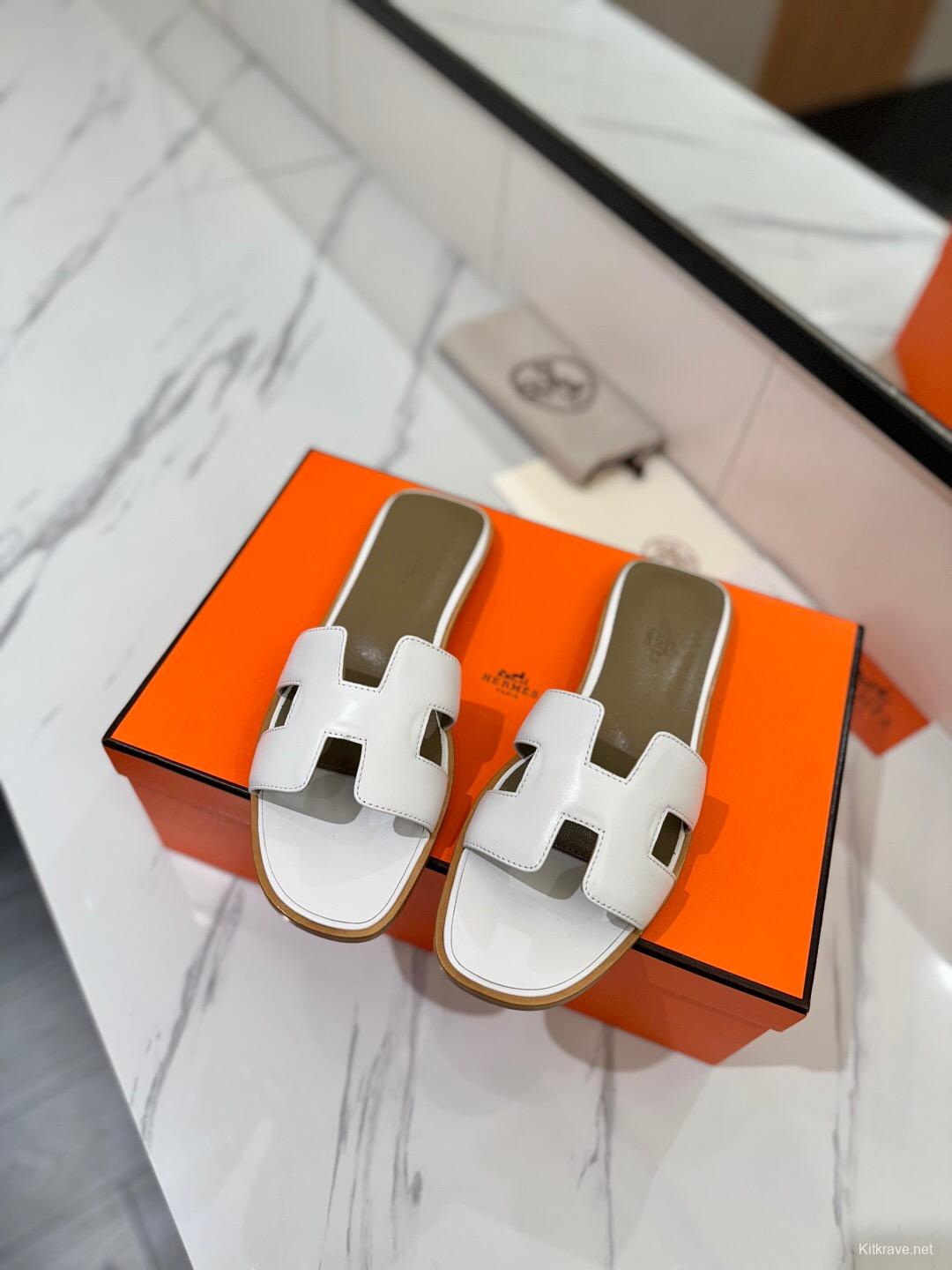 2025 Women Hermès White Leather Slippers