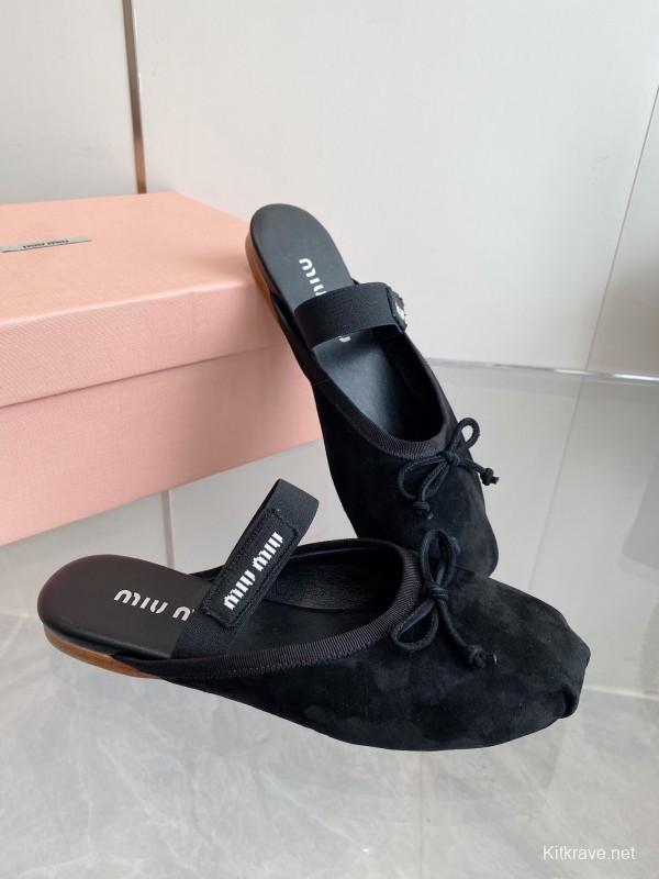 2025 Women Miu Miu Black Suede Ballet Flat Elastic Band Ballerina Slippers KFY00280