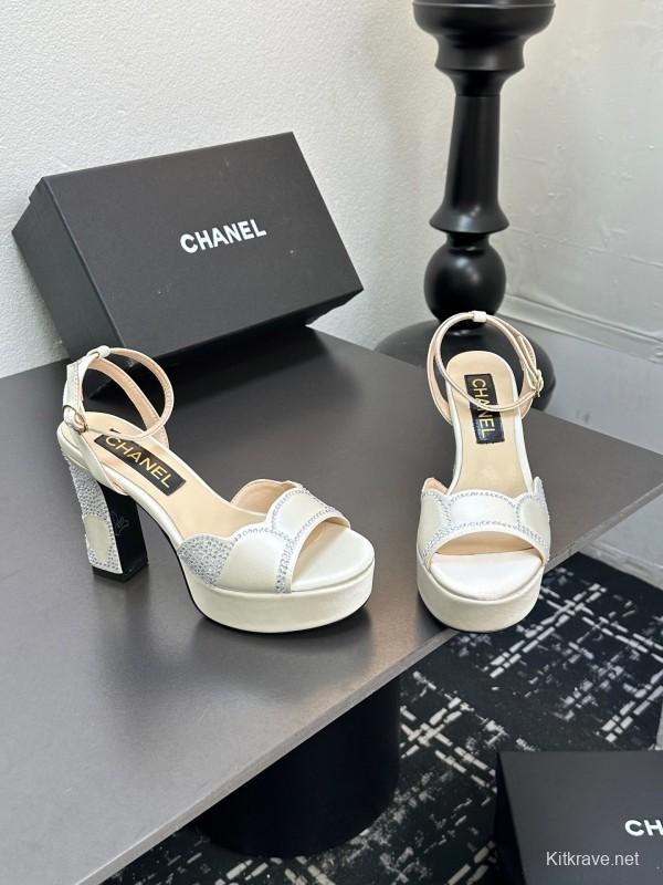2025 Women Chanel White Leather Platform Sandals Beaded LY00320