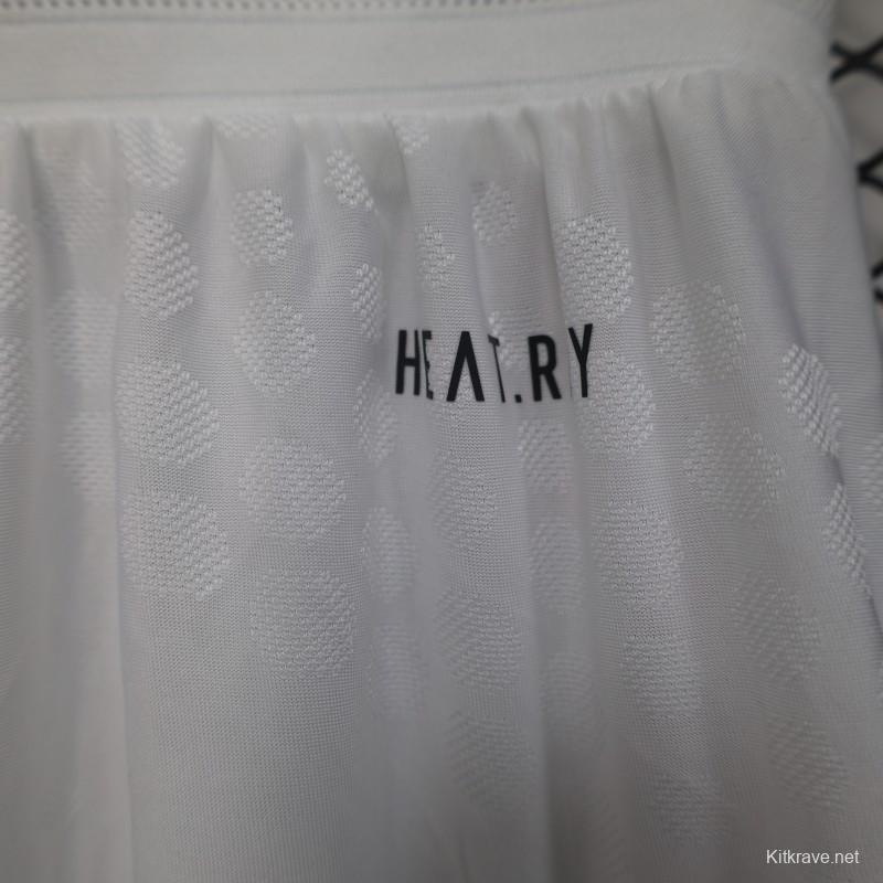 Player Version 25/26 Juventus Home Shorts