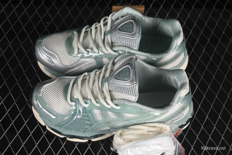 Asics Gel-Nimbus 12.1 Retro Breathable Cushioned Men's Running Shoes - 1203A675-100