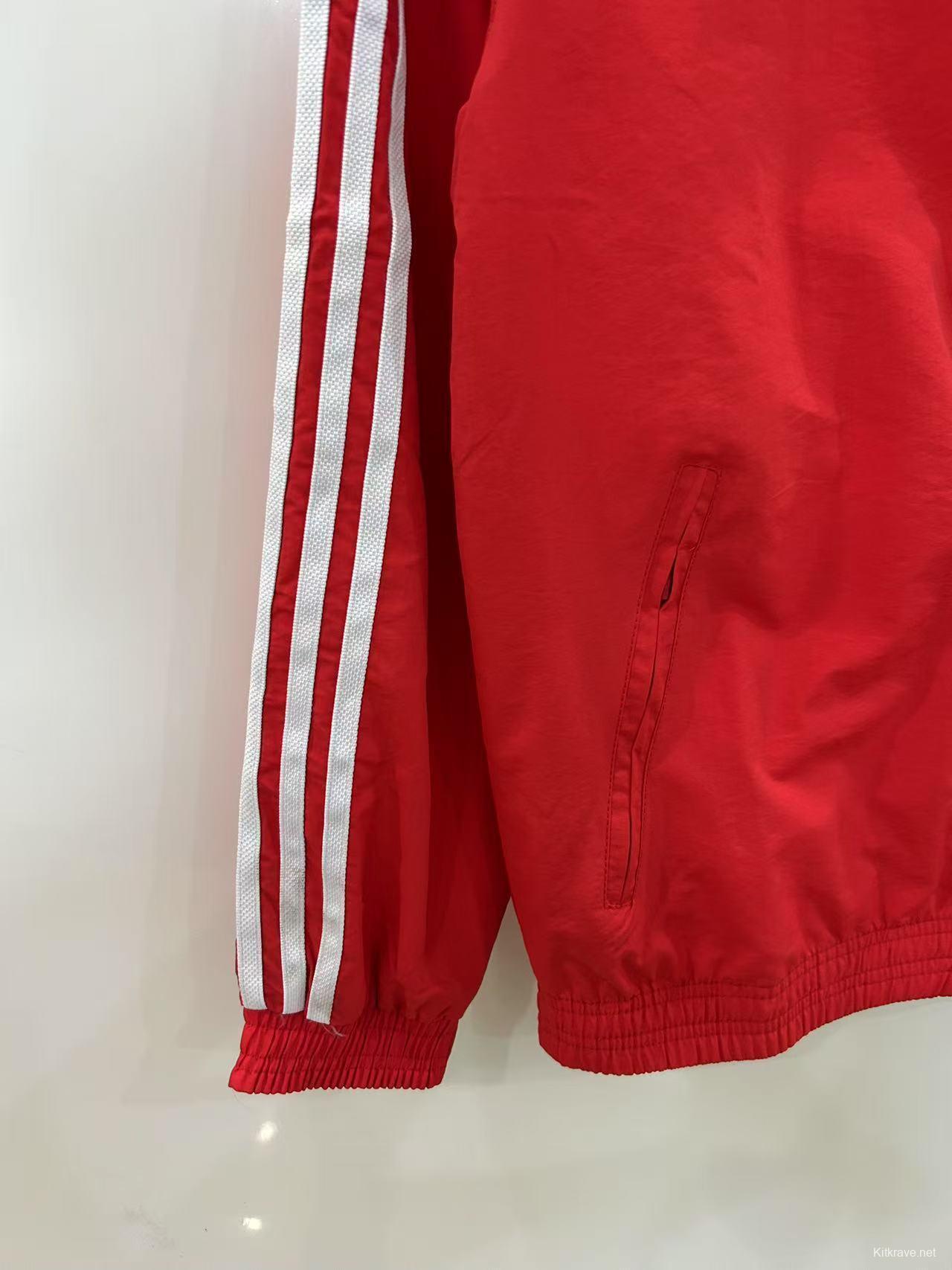 25/26 Liverpool Red/White Reversible Windbreaker