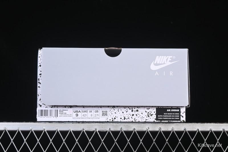 Nike Air Jordan 5 Retro Basketball Shoes with Wolf Grey Design - DD0587-002