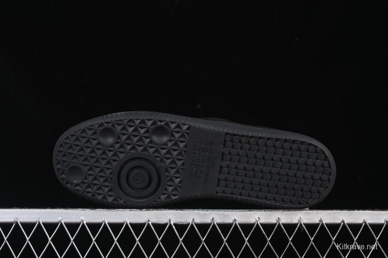 Maison Margiela Replica Calfskin Casual Sneakers - S57WS0236