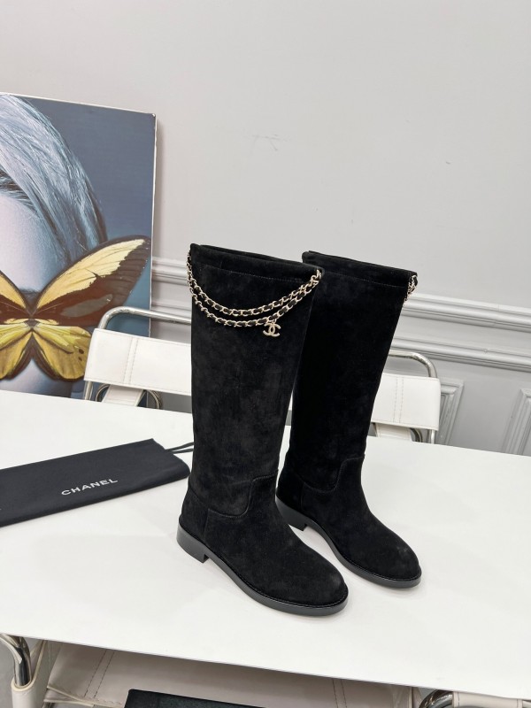 Chanel 2025 SS Quilted Leather Chain CC Logo Flat Ankle Boots - LY00510