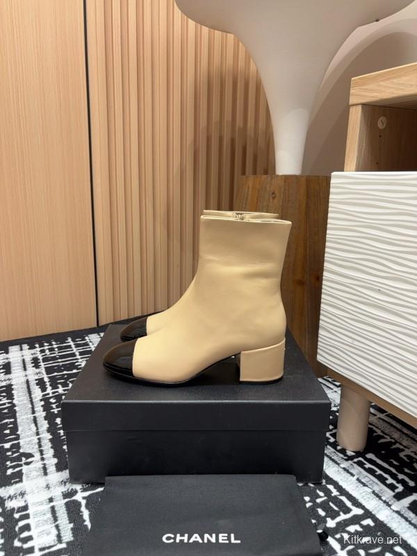 Chanel 2025/SS Quilted Patent Leather Block Heel Elastic Ankle Boots - LY00350