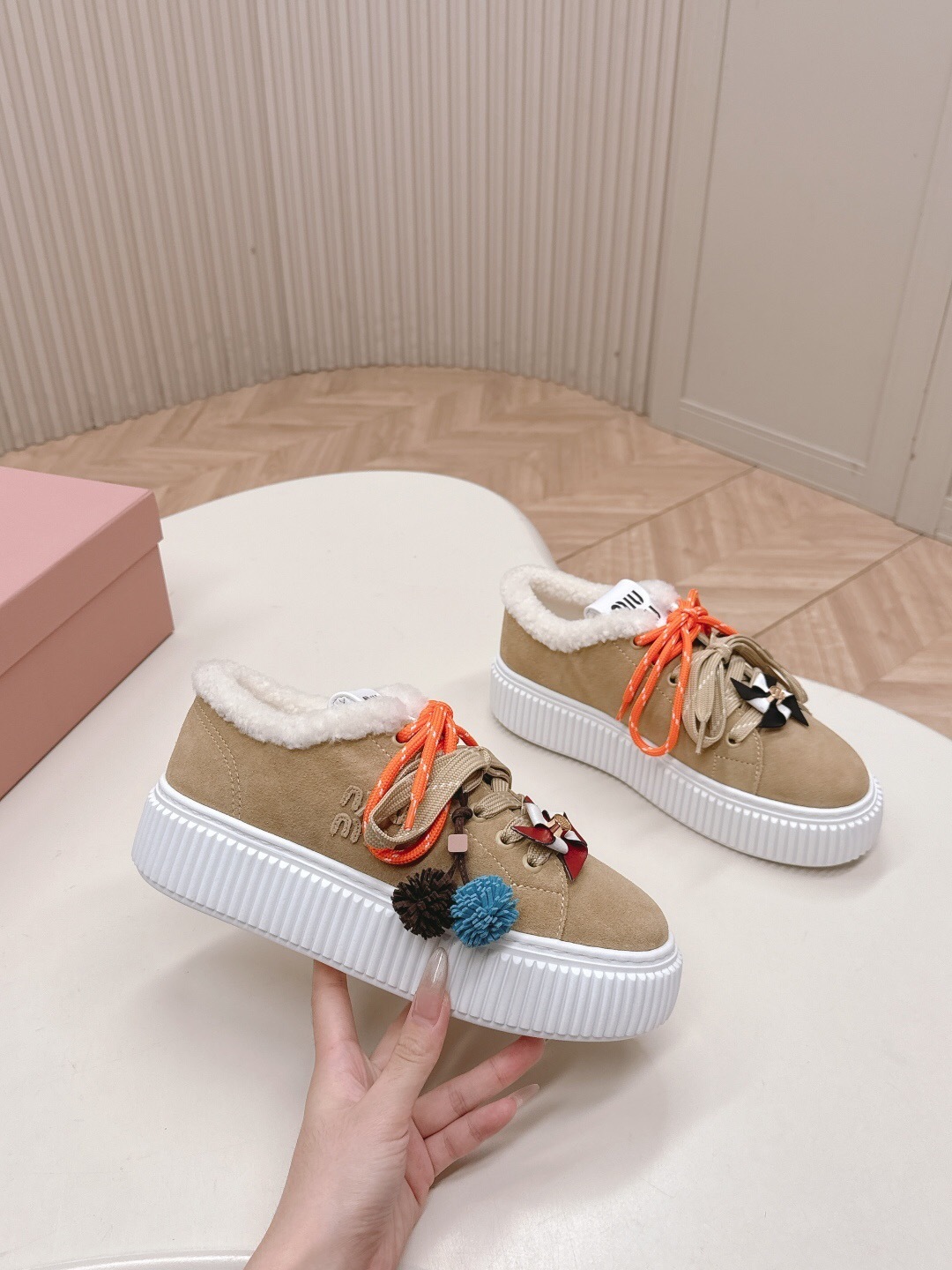 Miu Miu 3D Embroidered Platform Casual Shoes - LY00320/LY00340