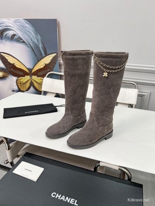 Chanel 2025/SS Quilted Leather Chain CC Logo Flat Ankle Boots - LY00510