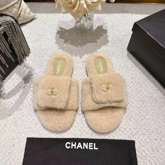 Chanel 2025/SS Slingback Lock Buckle Butterfly Fur Slippers - LY00250