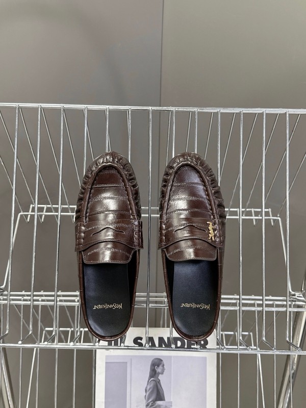 Saint Laurent 2025 SS Classic Loafer Mule Flats - KFY00320