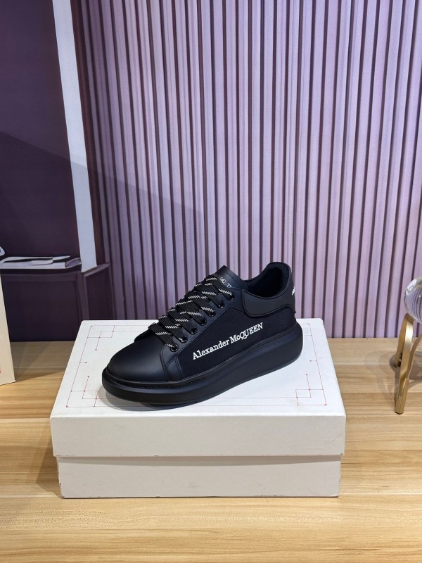 Alexander McQueen High-Quality Upgraded Sneakers - AS00300