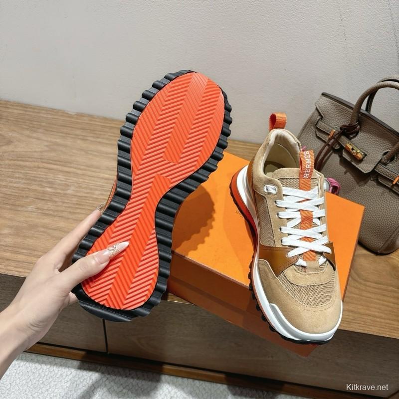 H Boots Classic Chelsea Boots with British Color Block Design - AS00410