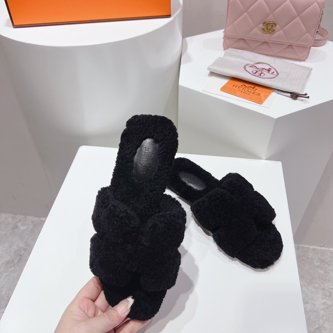 H Teddy Wool H Slippers Flat Sole Winter Edition - LY00240