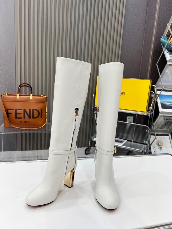FENDI Delfina Round Toe Boots with FF Buckle - LY00520