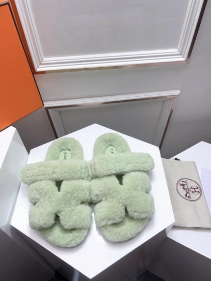 H ERLING Mao Slippers 2025 SS Collection Genuine Fur Comfort - LY00270