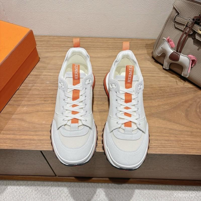 H Boots Classic Chelsea Boots with British Color Block Design - AS00410