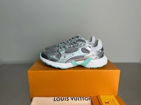 Adidas L v Olympia Round Toe Lace-Up Low Top Casual Lifestyle Shoes - YC