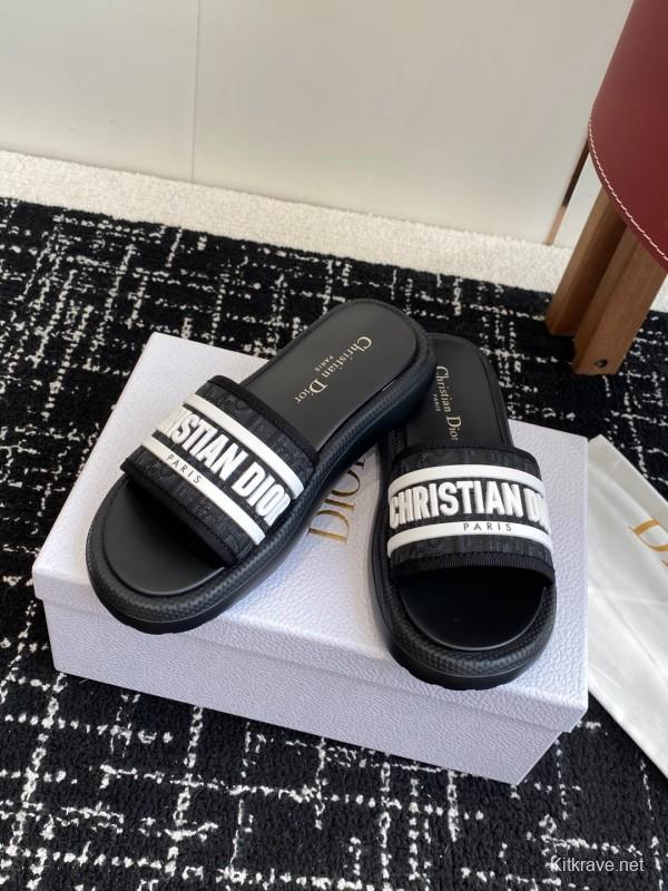 Dior Spring Summer 2025 Latest Lightweight Foam Sole Beach Sandals - KFY00260