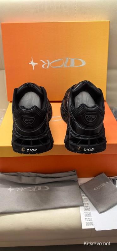 Dior B35 Chunky Dad Sneakers - B35
