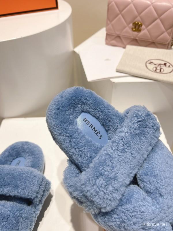 H Love Erjiu Full Wool Slippers with Slightly Curled Wool Design - LY00270