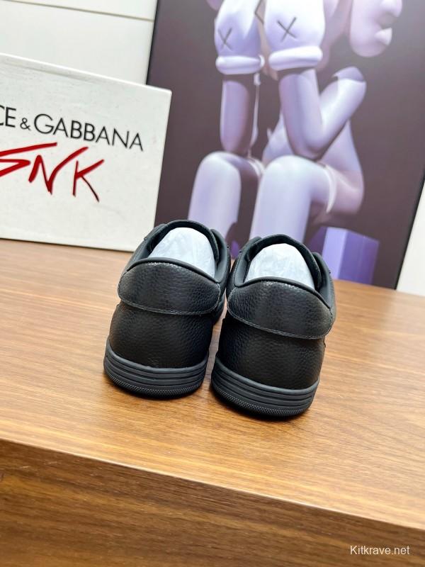 Dolce & Gabbana 2025 SS Casual Shoes with Exaggerated Fashion Style - AS00270