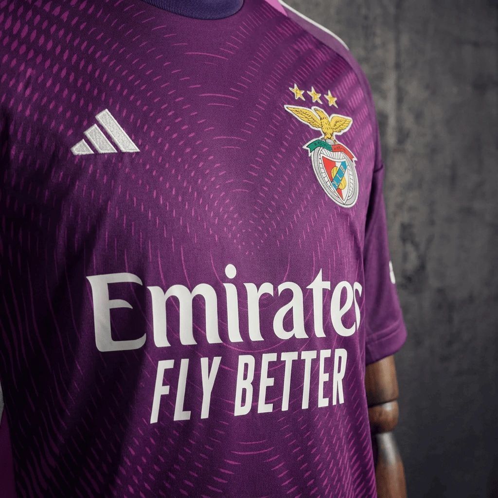 25/26 Benfica Goalkeeper Purple Jersey