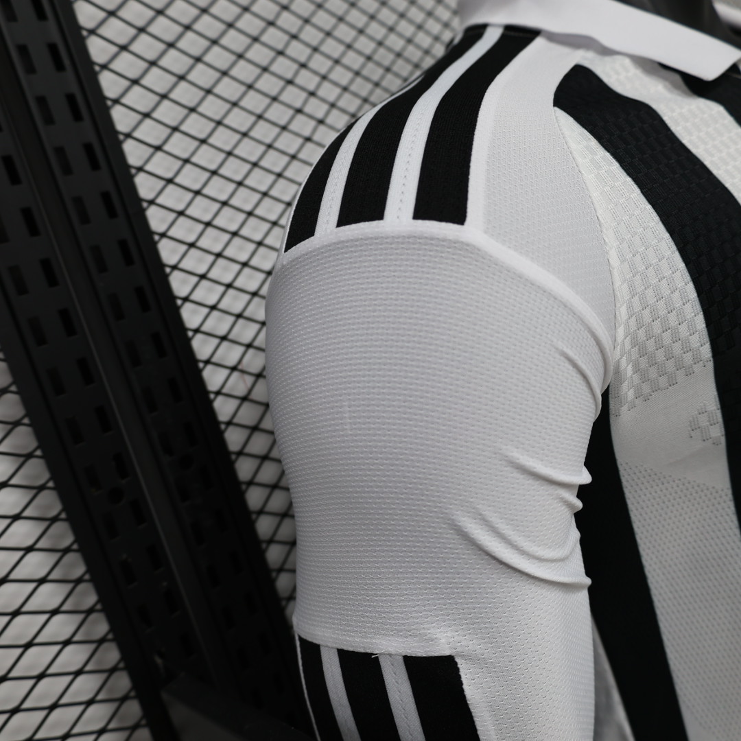 Player Version 26/27 Juventus Home Long Sleeve Jersey