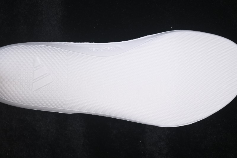 Adidas HyperBoost Edge M Running Shoes with Boost Cushioning and Breathable Upper - KJ0392