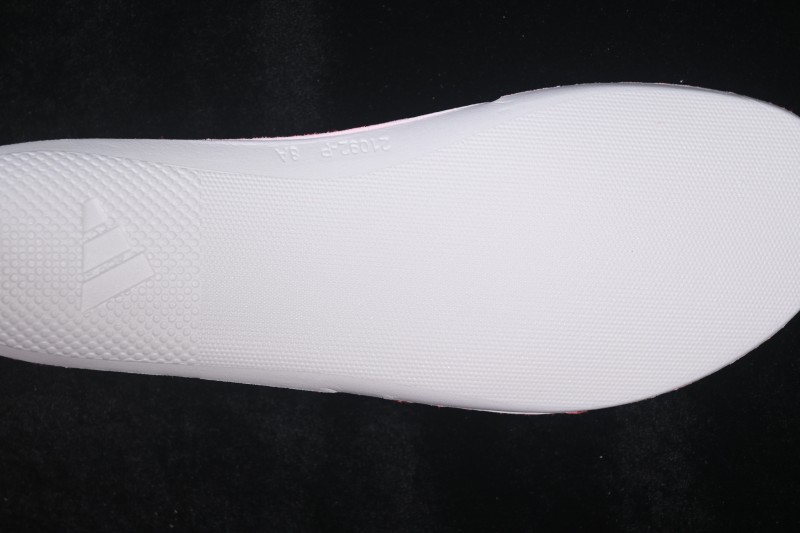 Adidas HyperBoost Edge M Running Shoes with Bounce Cushioning and Breathable Upper - KH8128