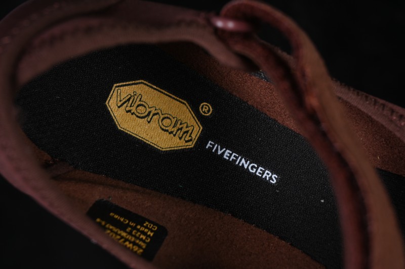 Vibram V-Soul Women's Barefoot Ballet Fitness Shoes for Gym Squat Support Quick-Dry - 26W7202 Brown