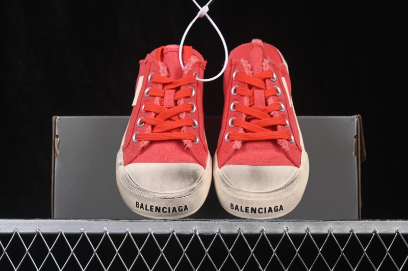 Balenciaga Paris Low Top Lace-Up Half-Slip Distressed Sneakers - W3RC16092