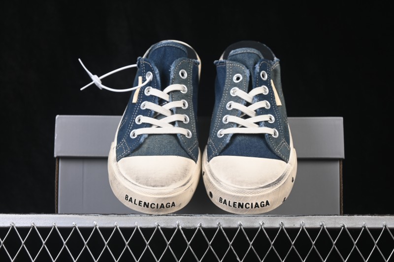 Balenciaga Paris Low Distressed Lace-Up Low-Top Fashion Sneakers - W3RCL4090