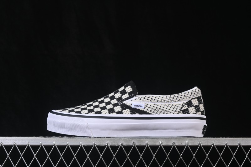 Vans LX Classic Slip-On 98 Low-Top Casual Skate Shoes - VN000EG11KP