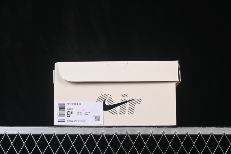 Nike Air Force 1 '07 Low Casual Sneakers - DQ9688-106