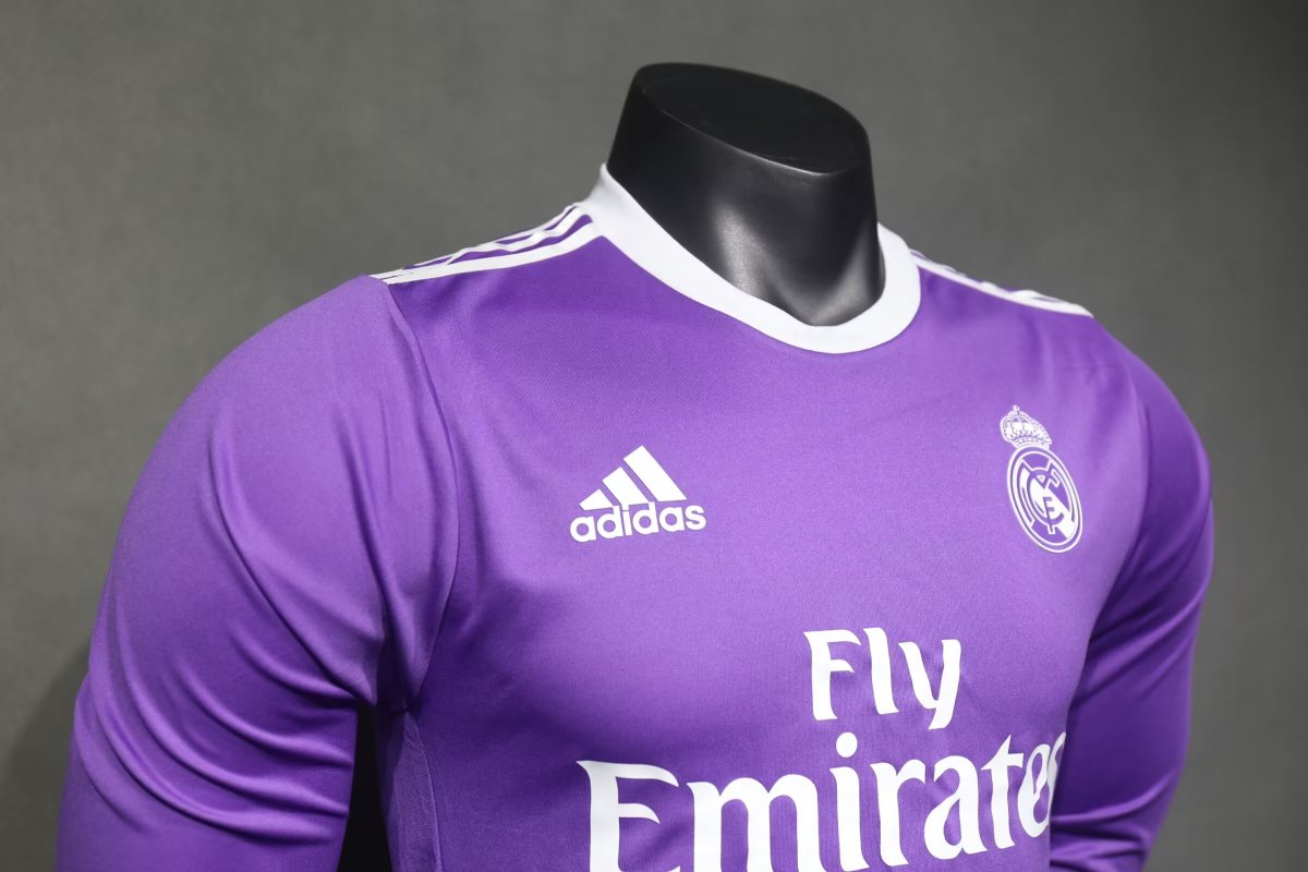 Player Version Retro 16/17 Real Madrid Away Long Sleeve Jersey
